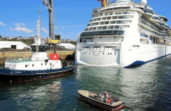 Le Jewel of the Seas en cale sèche à Brest