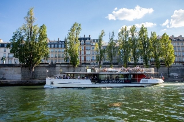 Un second bateau électrique pour Les Vedettes de Paris